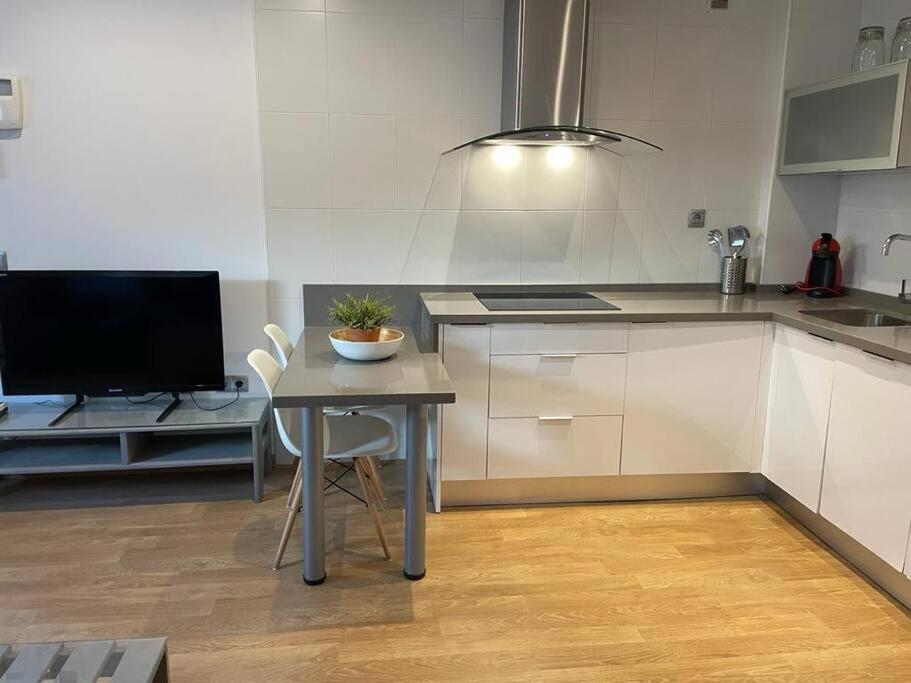 Bonito Apartamento Cerca Del Centro - Trinidad Málaga Kültér fotó